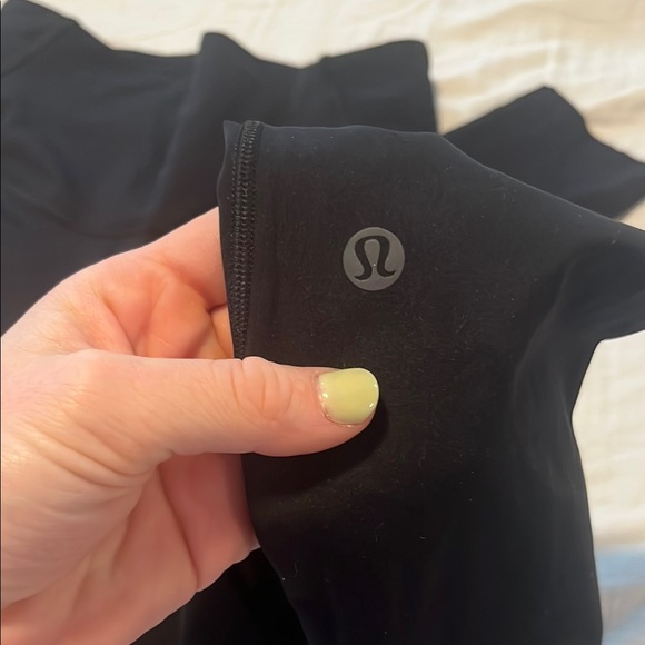 Lululemon Base Pace High-Rise (28”) - Picture 2 of 4